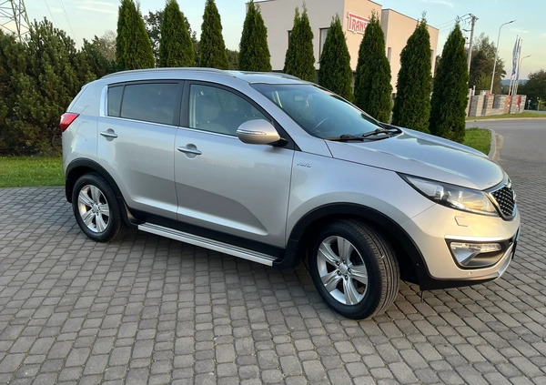 Kia Sportage cena 49900 przebieg: 198583, rok produkcji 2013 z Rzeszów małe 137